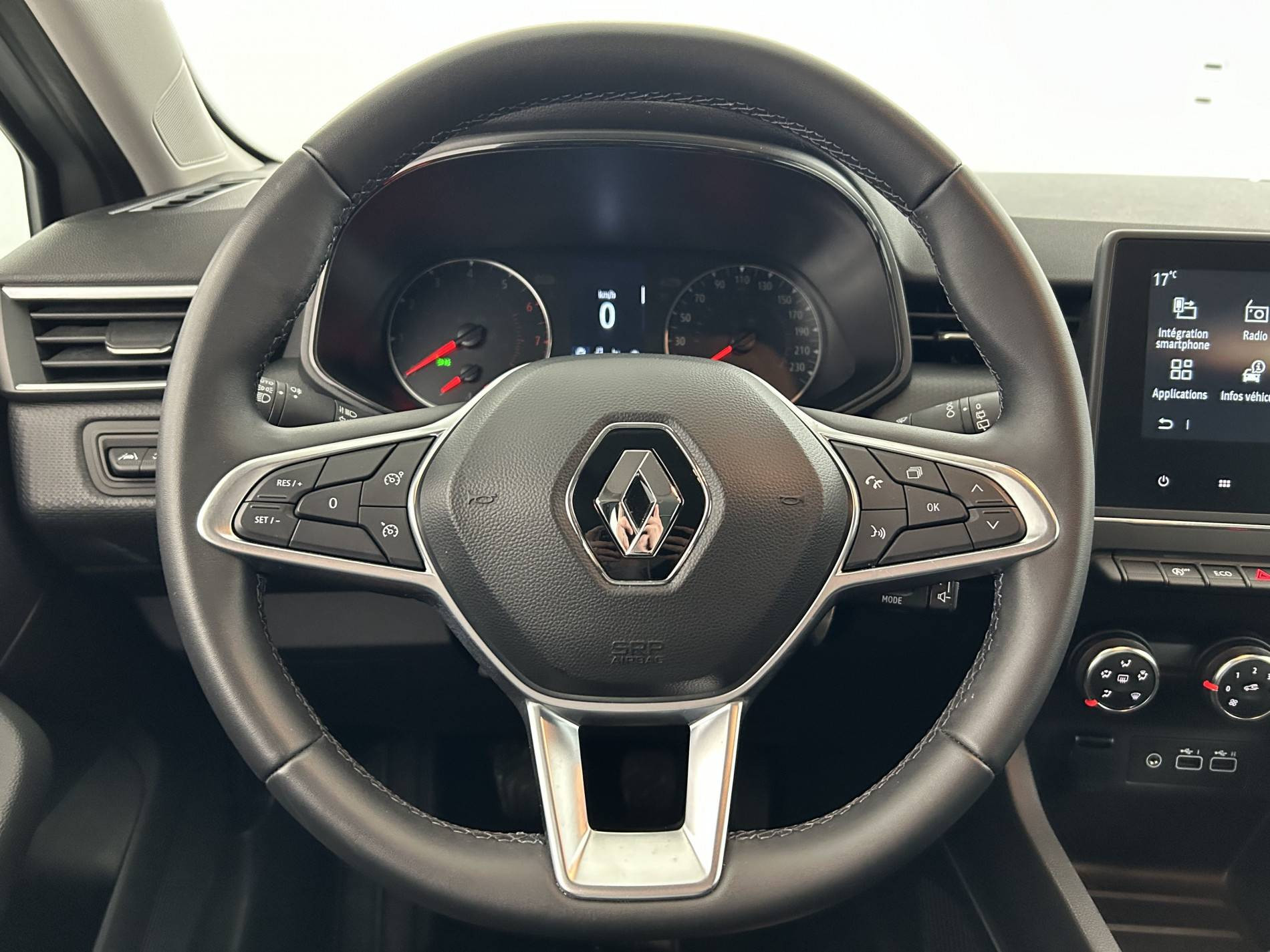 Vente en ligne Renault Clio 5 Clio TCe 90 au prix de 15 990 €