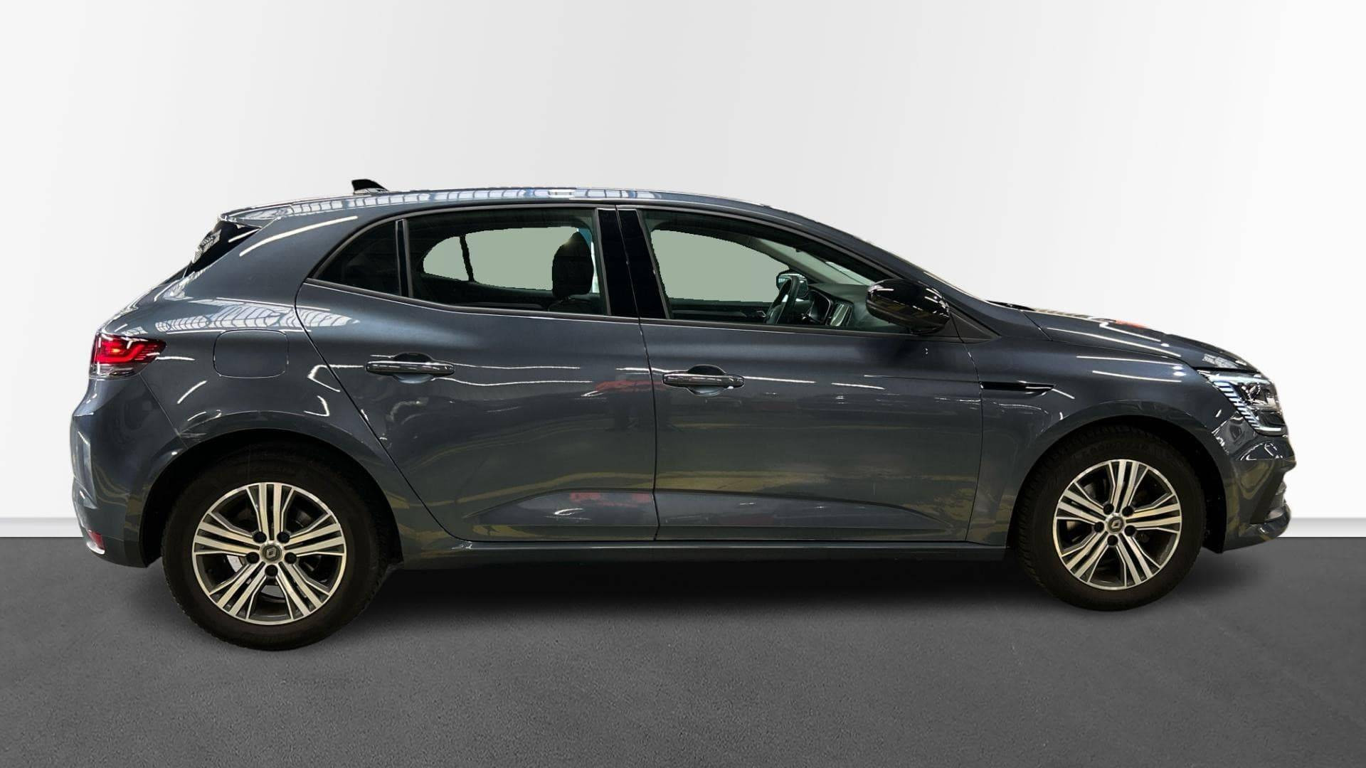 Vente en ligne Renault Megane 4  Blue dCi 115 EDC au prix de 17 890 €