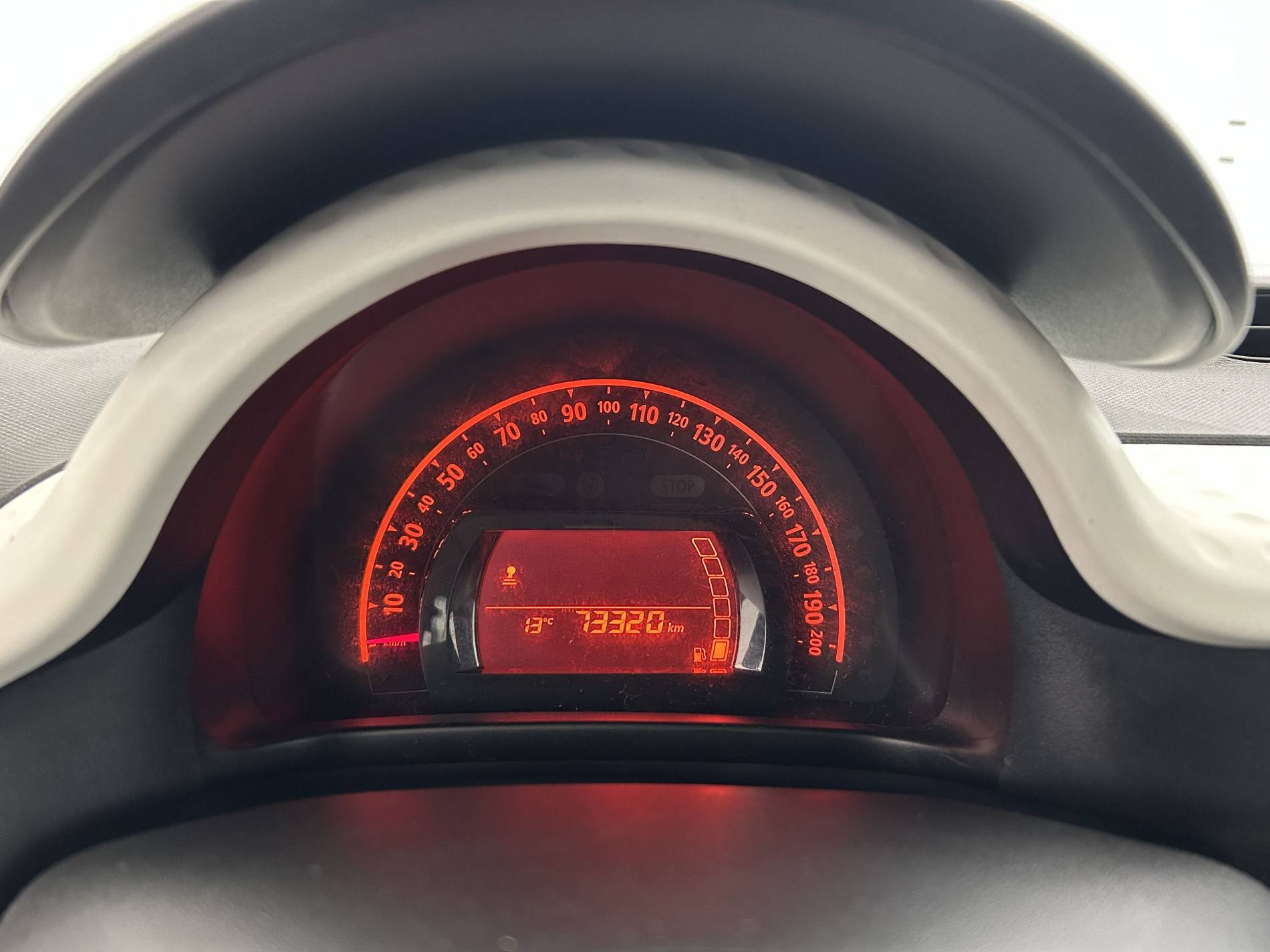 Vente en ligne Renault Twingo 3  1.0 SCe 70 E6C au prix de 9 490 €