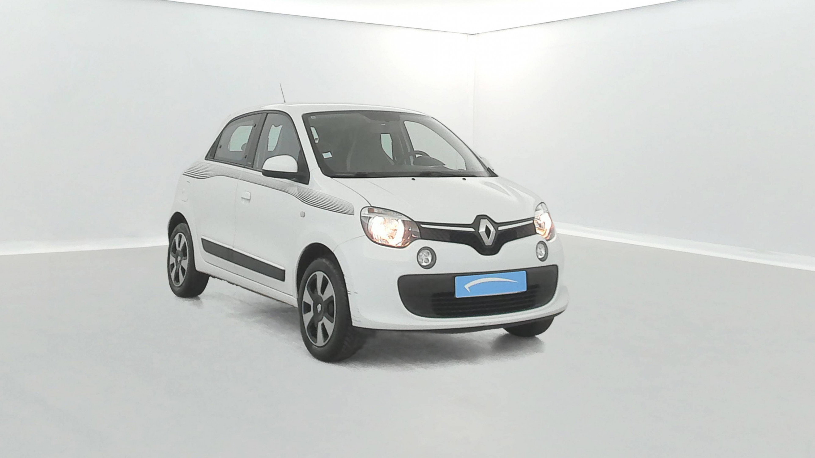Vente en ligne Renault Twingo 3  1.0 SCe 70 E6C au prix de 9 490 €