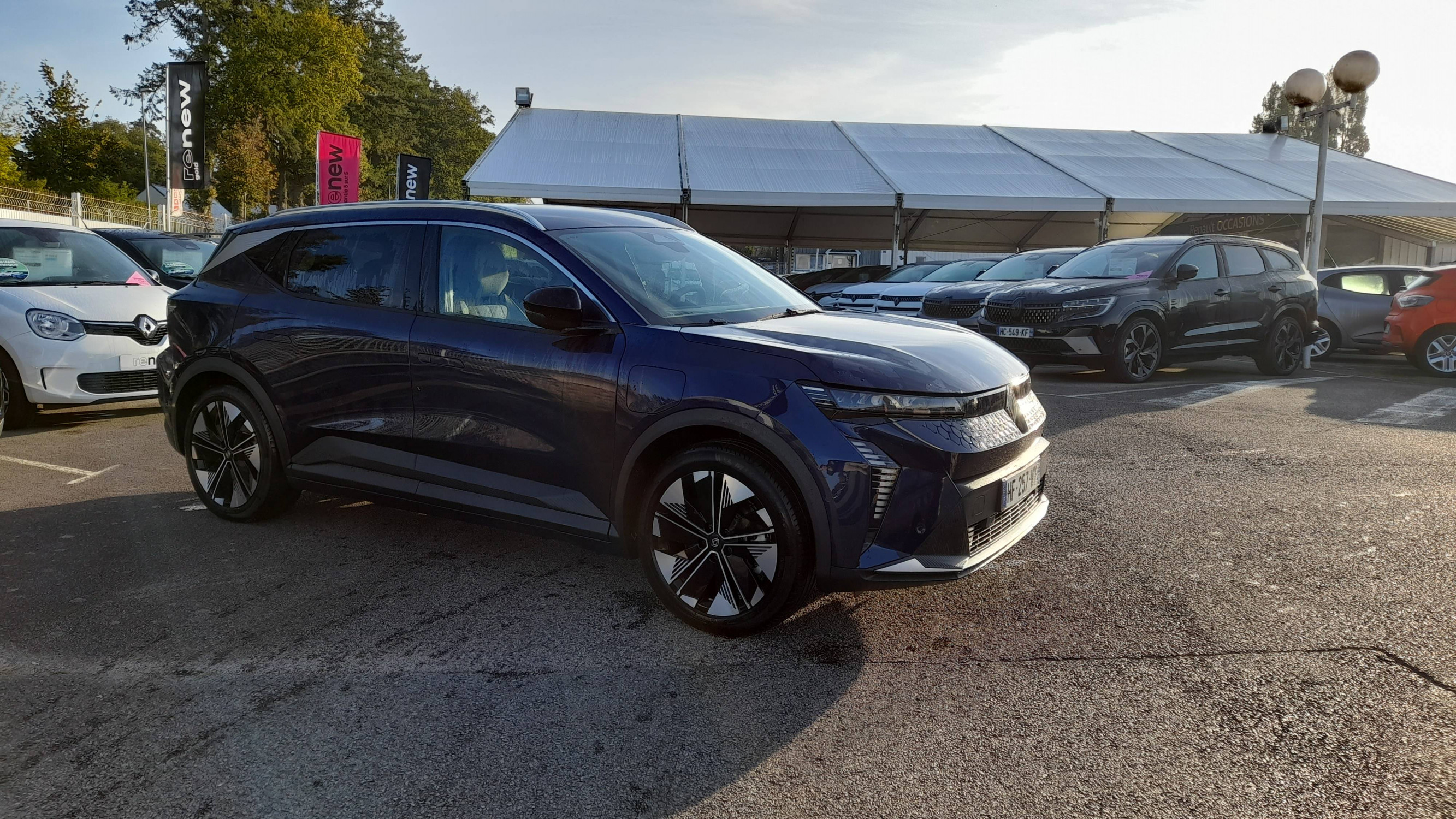 Vente en ligne Renault Scenic E-Tech  220 ch grande autonomie au prix de 45 490 €