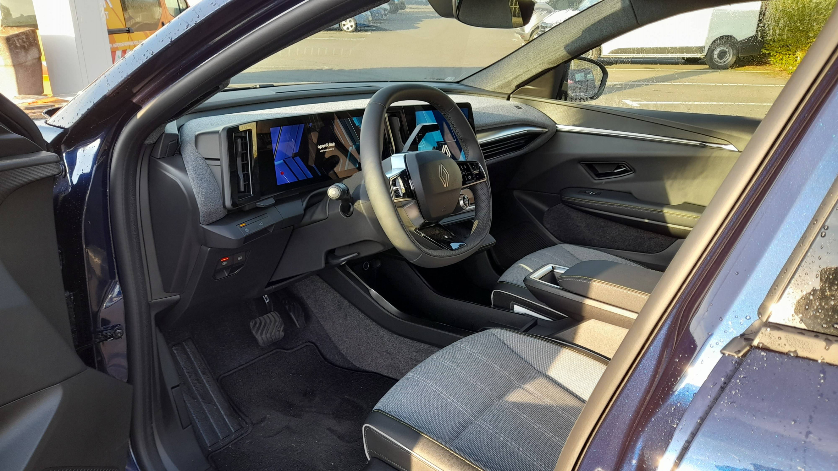 Vente en ligne Renault Scenic E-Tech  220 ch grande autonomie au prix de 45 490 €