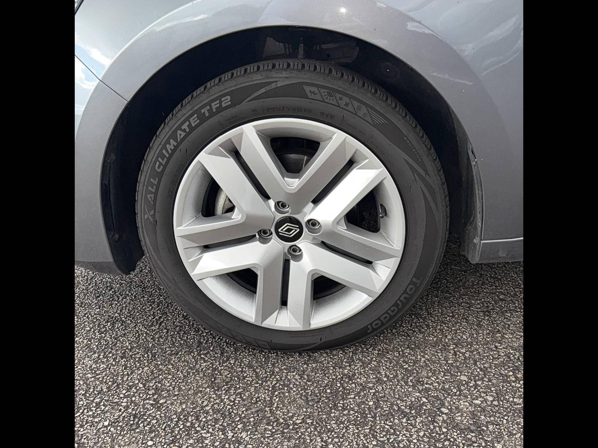 Vente en ligne Renault Clio 5 Clio Blue dCi 100 ch GSR2 au prix de 15 690 €