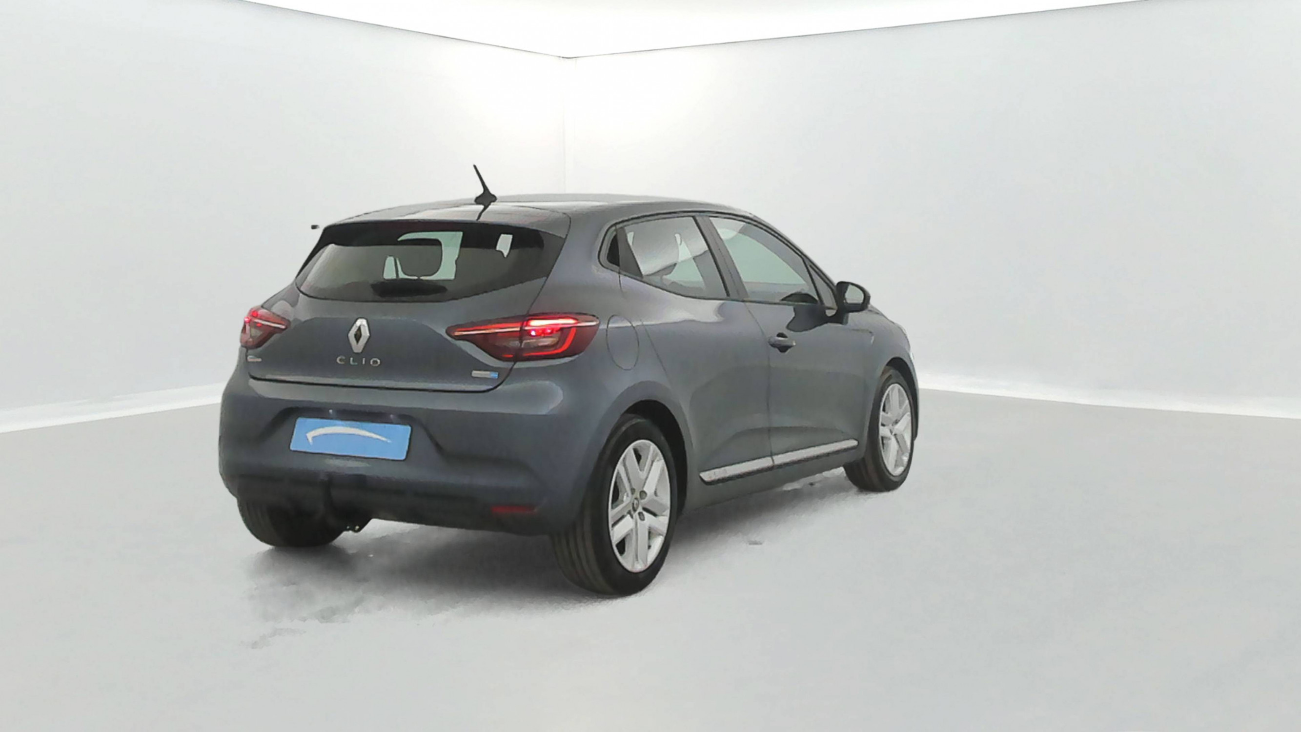 Vente en ligne Renault Clio 5 Clio E-Tech 140 - 21N au prix de 12 990 €