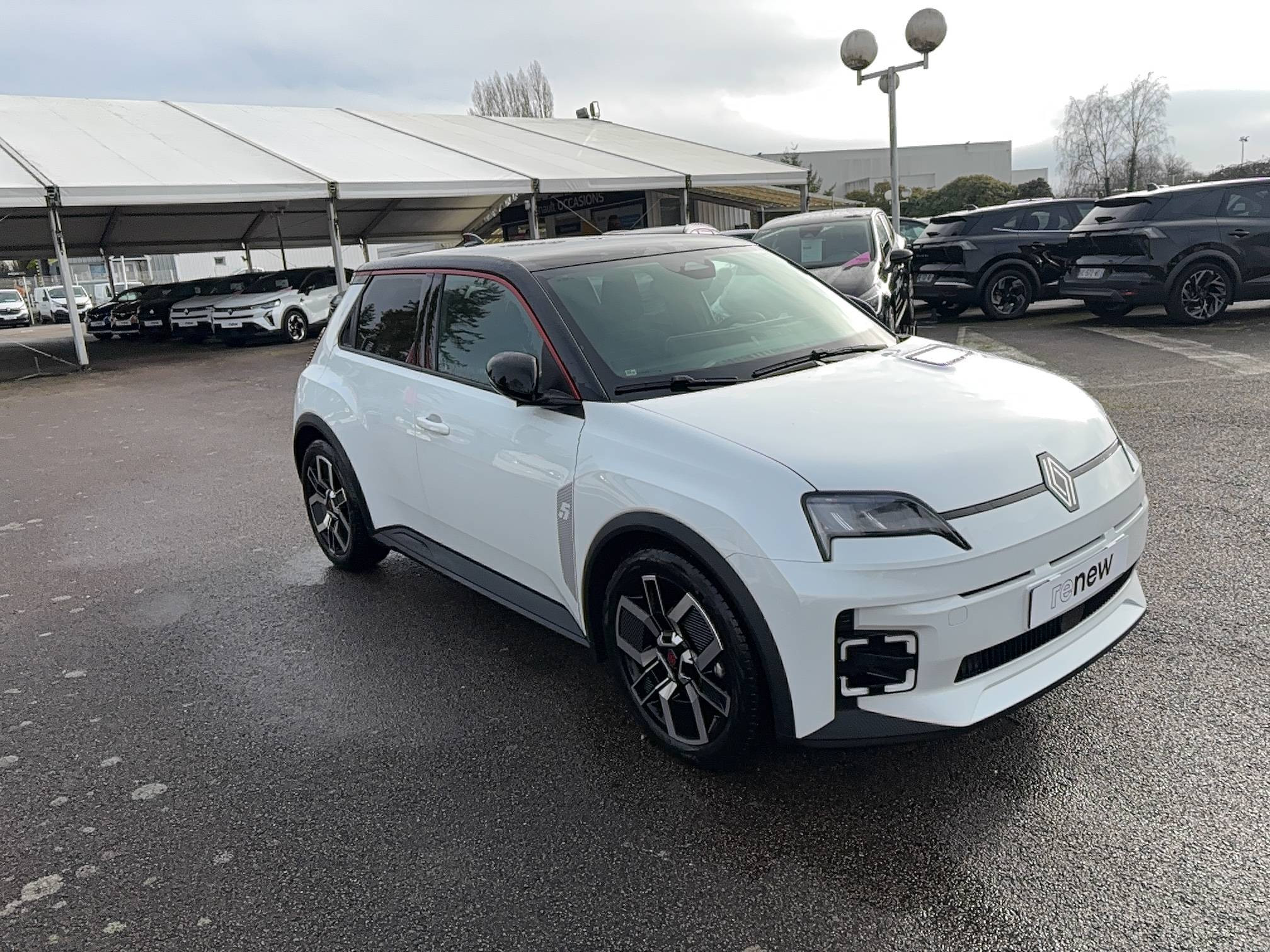 Vente en ligne Renault R5 E-Tech  120 ch autonomie urbaine au prix de 29 990 €