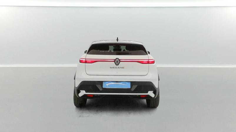 Vente en ligne Renault Megane E-Tech  EV60 220 ch super charge au prix de 23 990 €