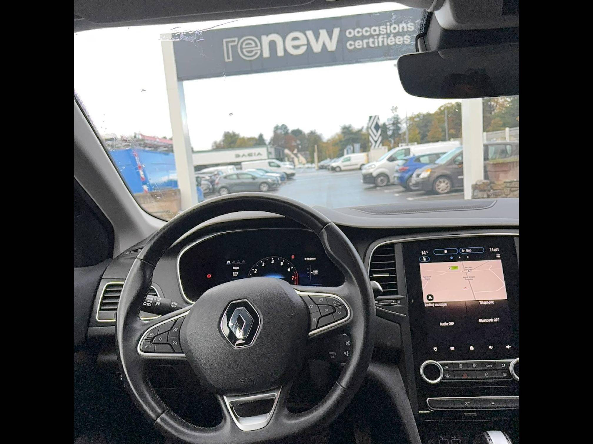 Vente en ligne Renault Megane 4 Estate  TCe 140 EDC au prix de 17 990 €