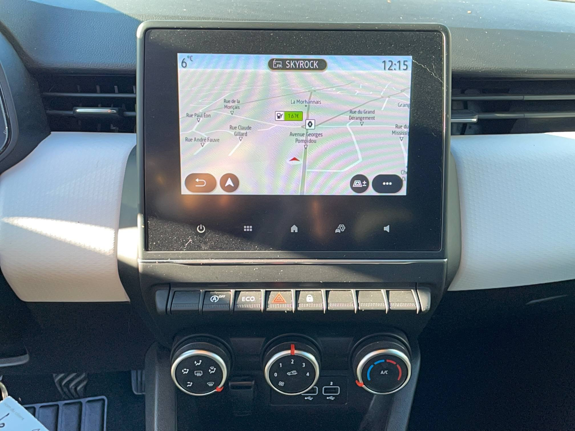 Vente en ligne Renault Clio 5 Clio TCe 90 au prix de 14 990 €