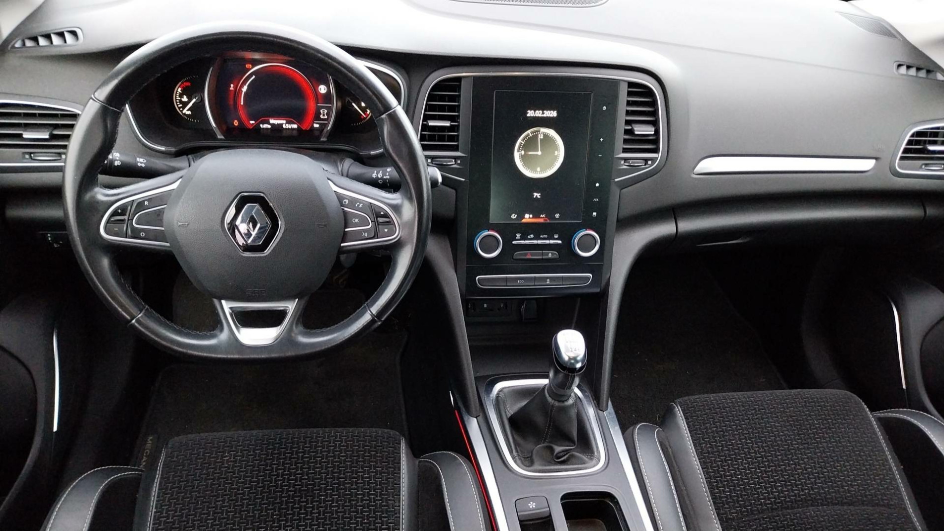 Vente en ligne Renault Megane 4 Mégane IV Berline TCe 130 Energy au prix de 13 490 €