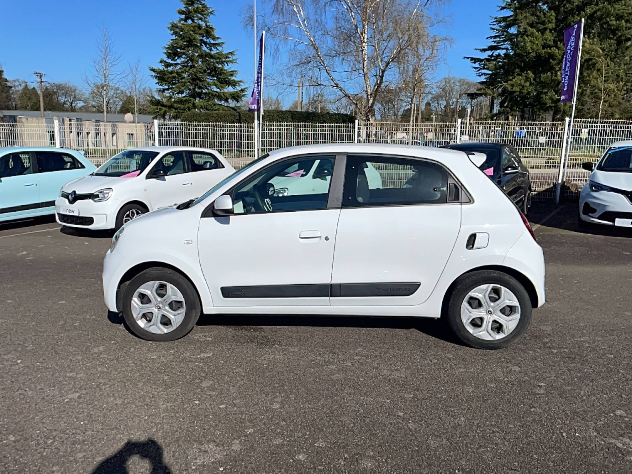 Vente en ligne Renault Twingo 3  SCe 65 - 21 au prix de 10 990 €