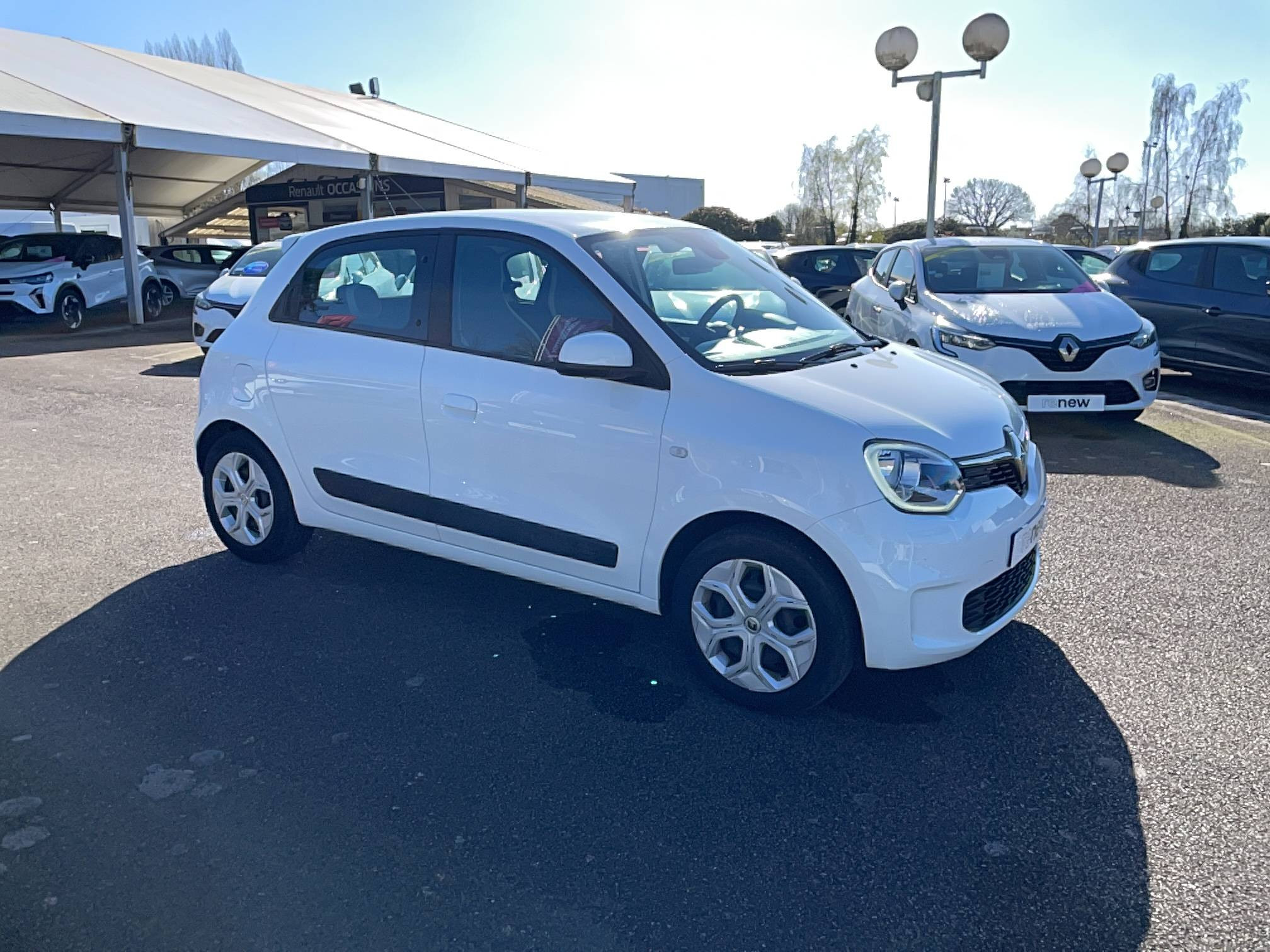 Vente en ligne Renault Twingo 3  SCe 65 - 21 au prix de 10 990 €