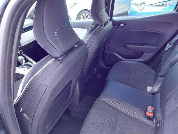 Vente en ligne Renault Clio 5 Clio E-Tech 140 au prix de 16 590 €