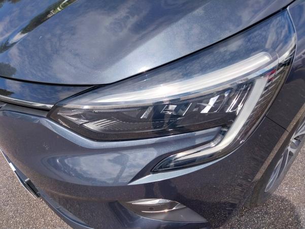 Vente en ligne Renault Clio 5 Clio E-Tech 140 au prix de 16 590 €