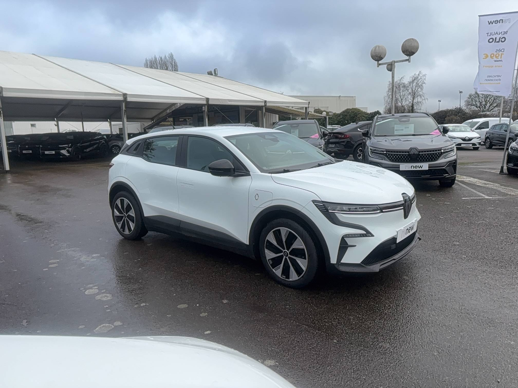 Vente en ligne Renault Megane E-Tech  EV60 130ch super charge au prix de 20 990 €