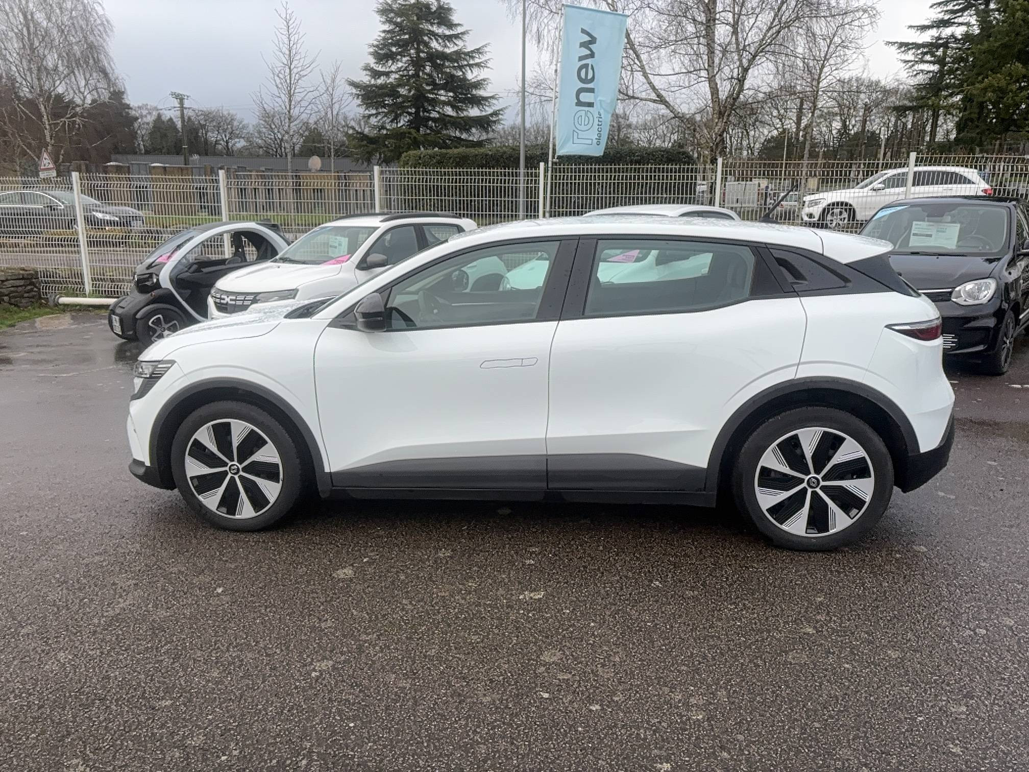 Vente en ligne Renault Megane E-Tech  EV60 130ch super charge au prix de 20 990 €