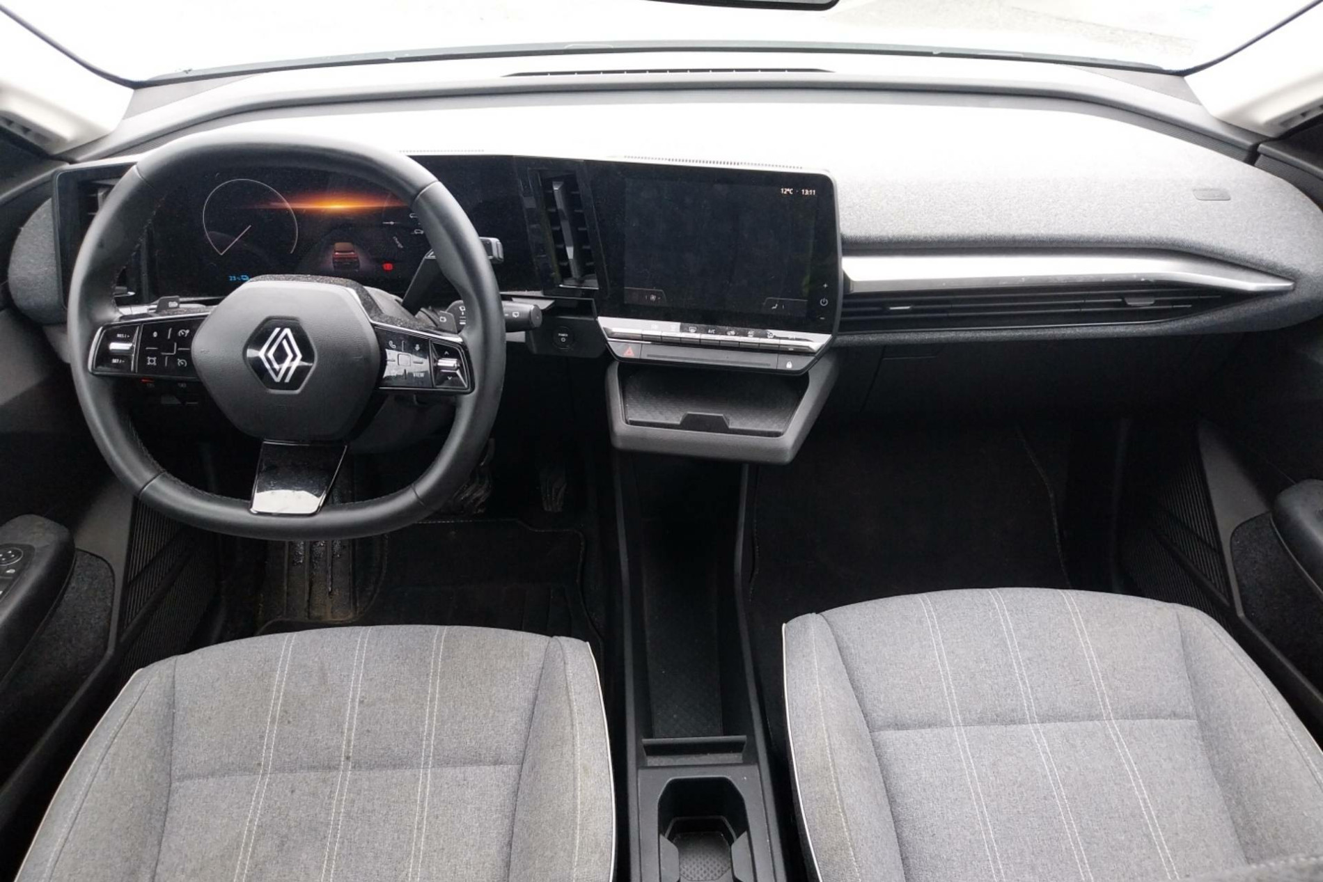 Vente en ligne Renault Megane E-Tech  EV40 130ch standard charge au prix de 16 900 €