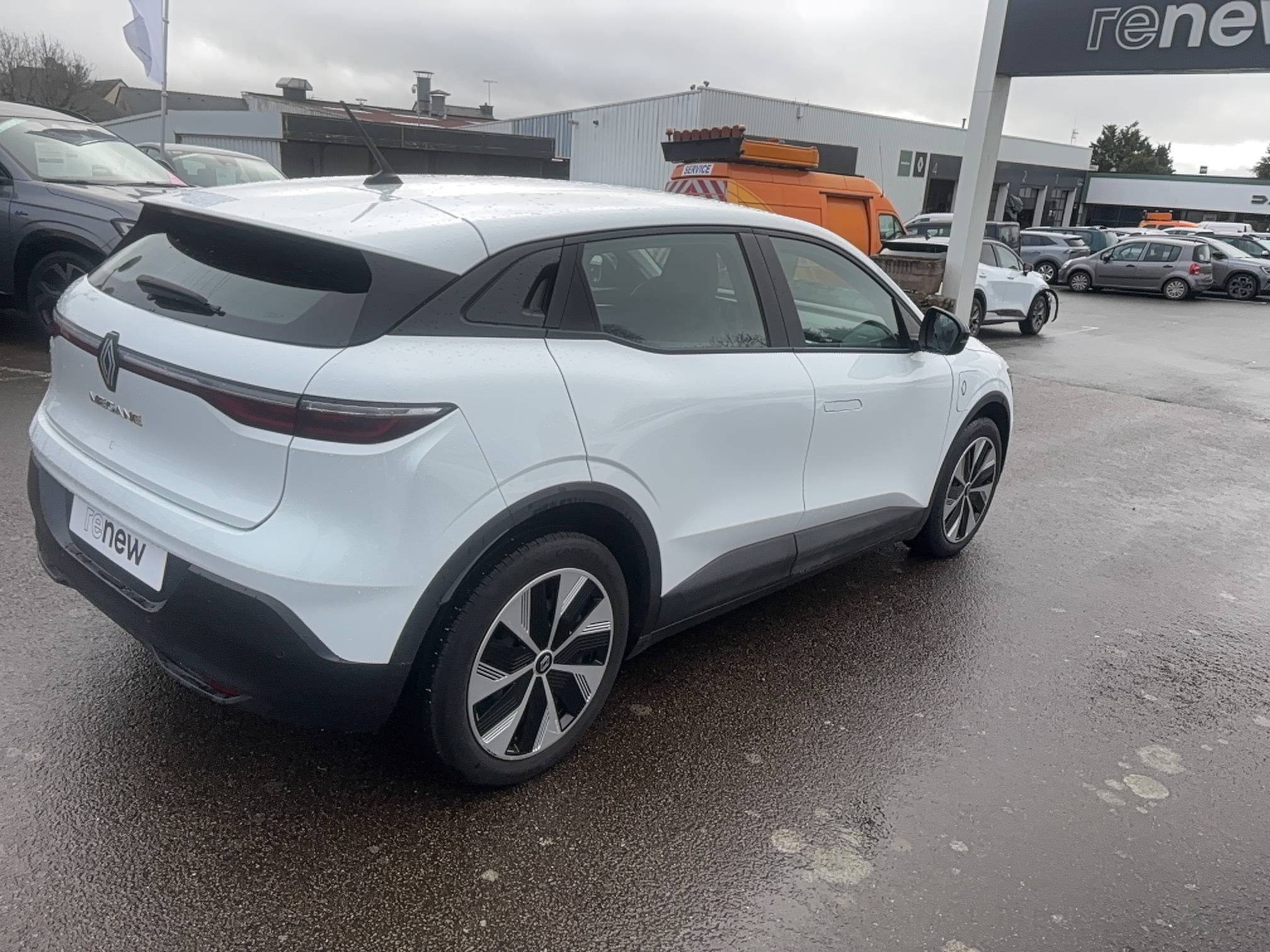 Vente en ligne Renault Megane E-Tech  EV60 130ch super charge au prix de 20 990 €