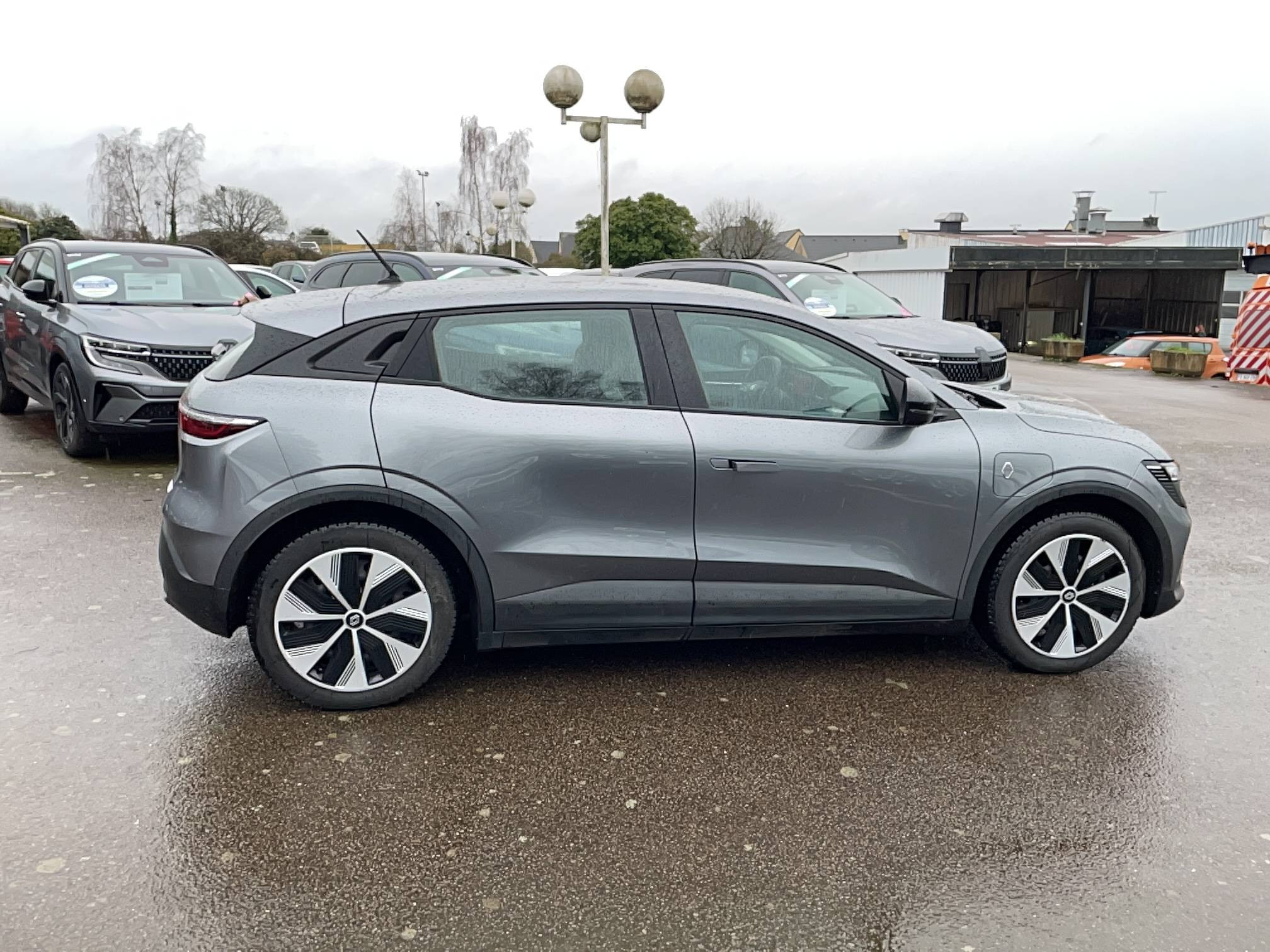 Vente en ligne Renault Megane E-Tech  EV60 130ch super charge au prix de 19 590 €