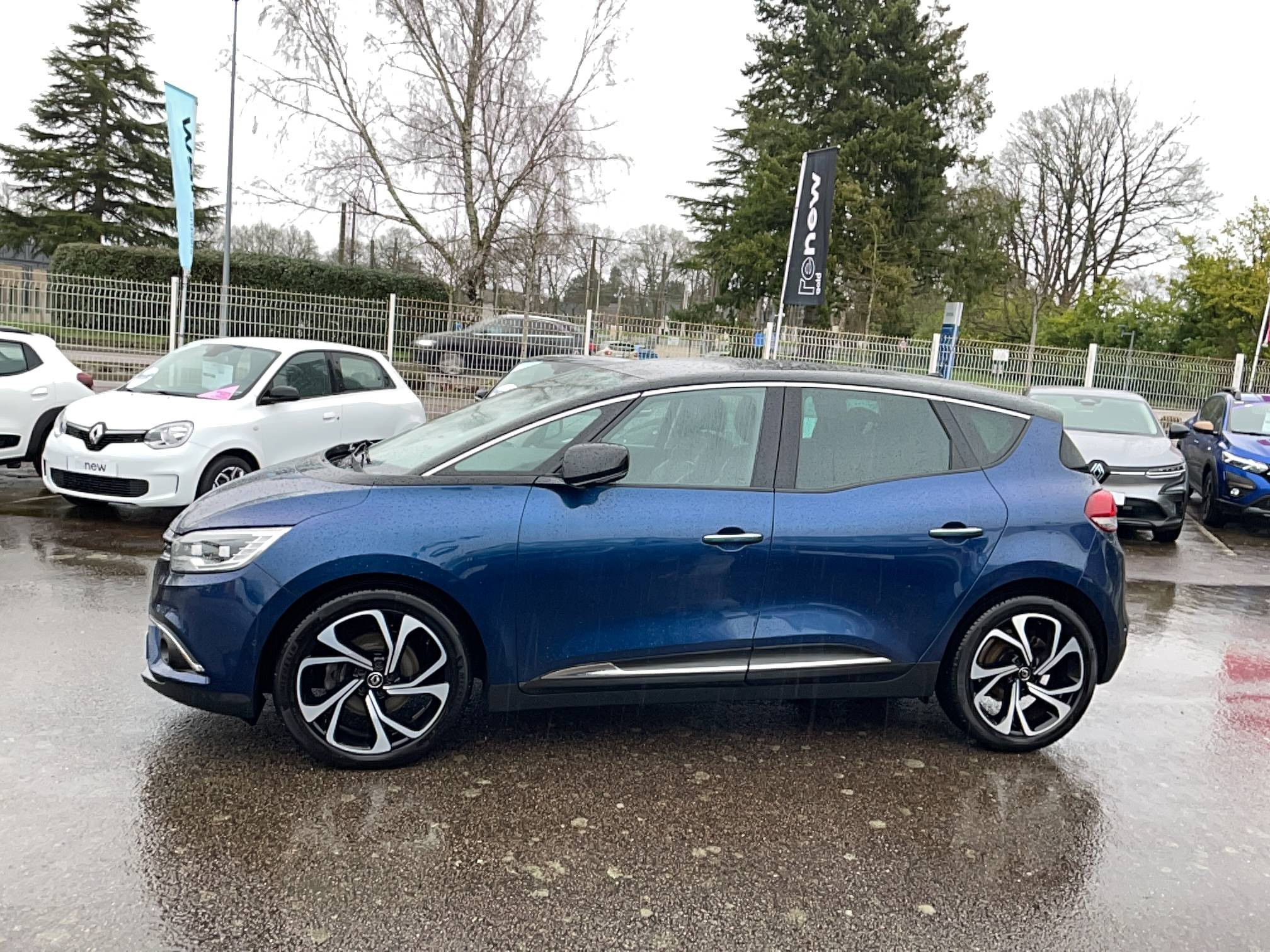 Vente en ligne Renault Scenic 4 Scenic Blue dCi 150 au prix de 14 990 €
