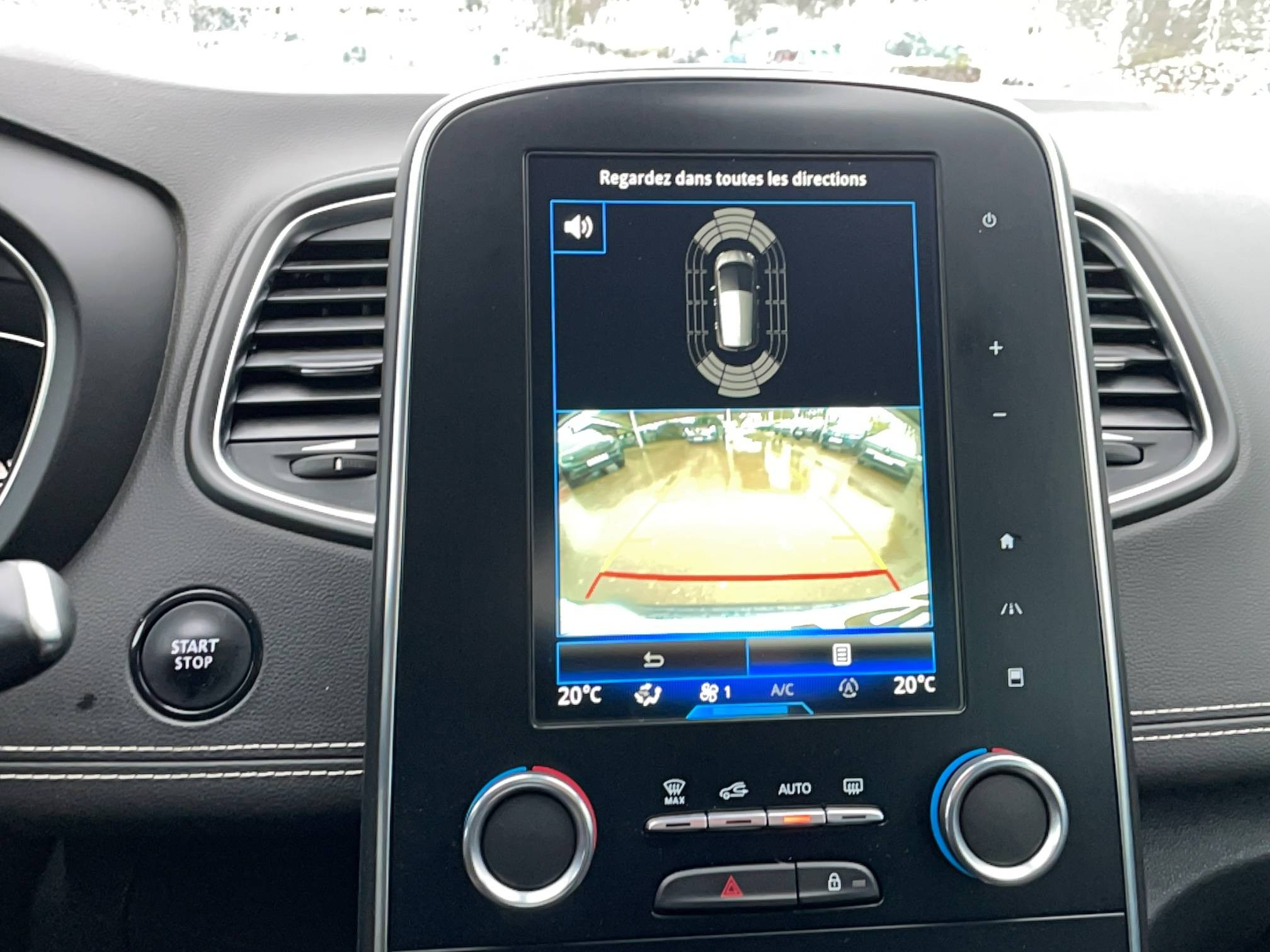 Vente en ligne Renault Scenic 4 Scenic Blue dCi 150 au prix de 14 990 €