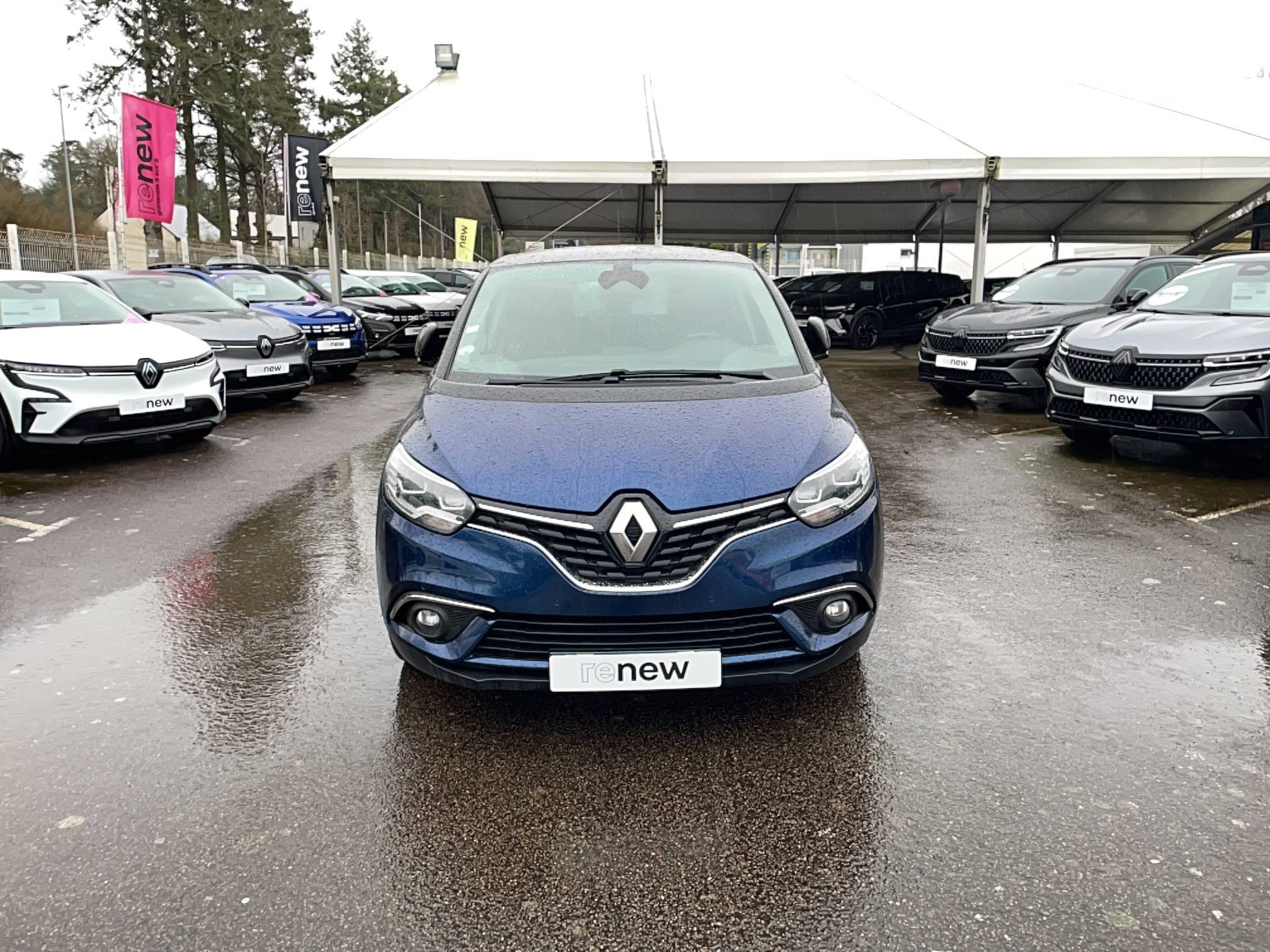 Vente en ligne Renault Scenic 4 Scenic Blue dCi 150 au prix de 14 990 €