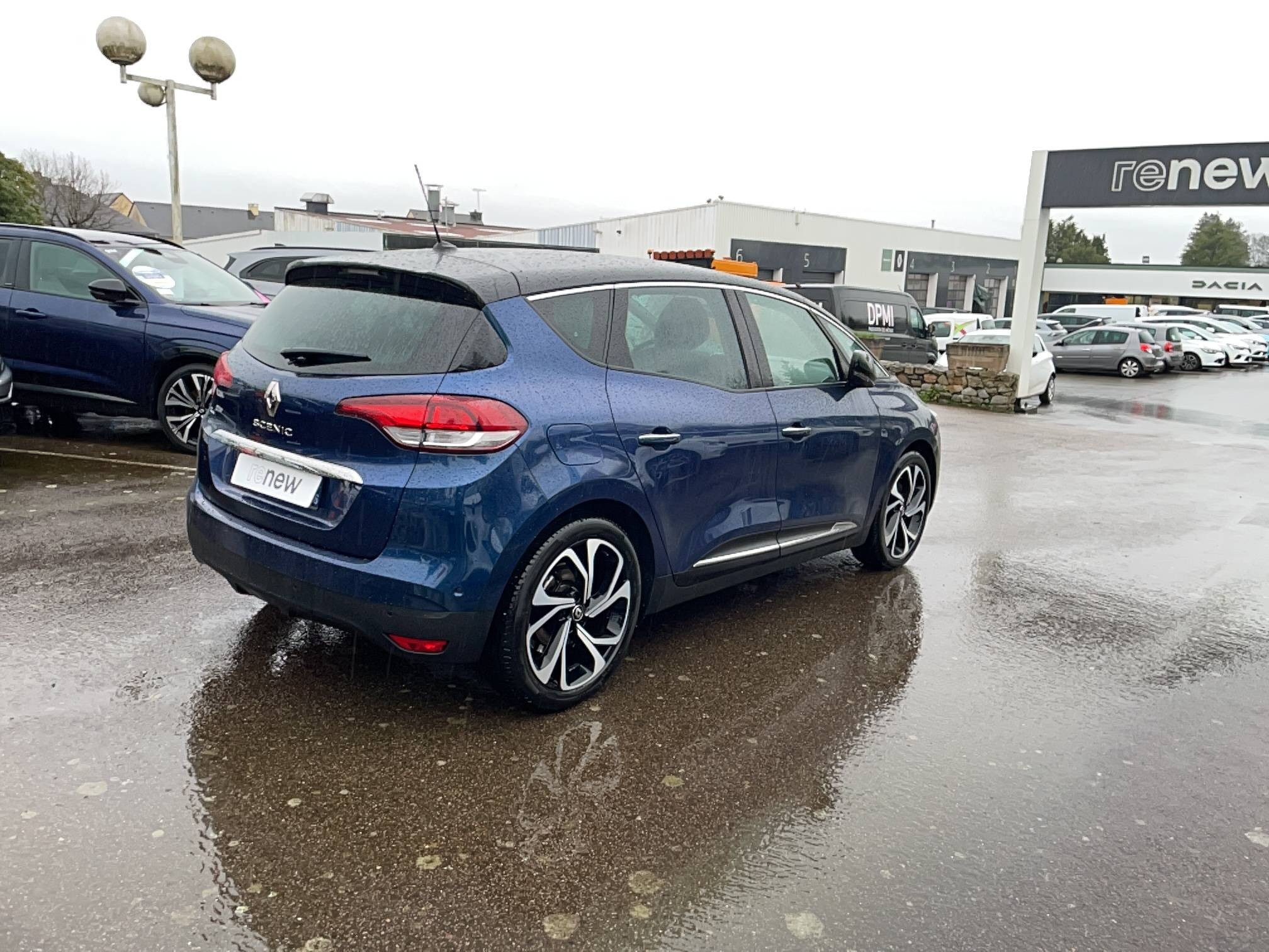 Vente en ligne Renault Scenic 4 Scenic Blue dCi 150 au prix de 14 990 €