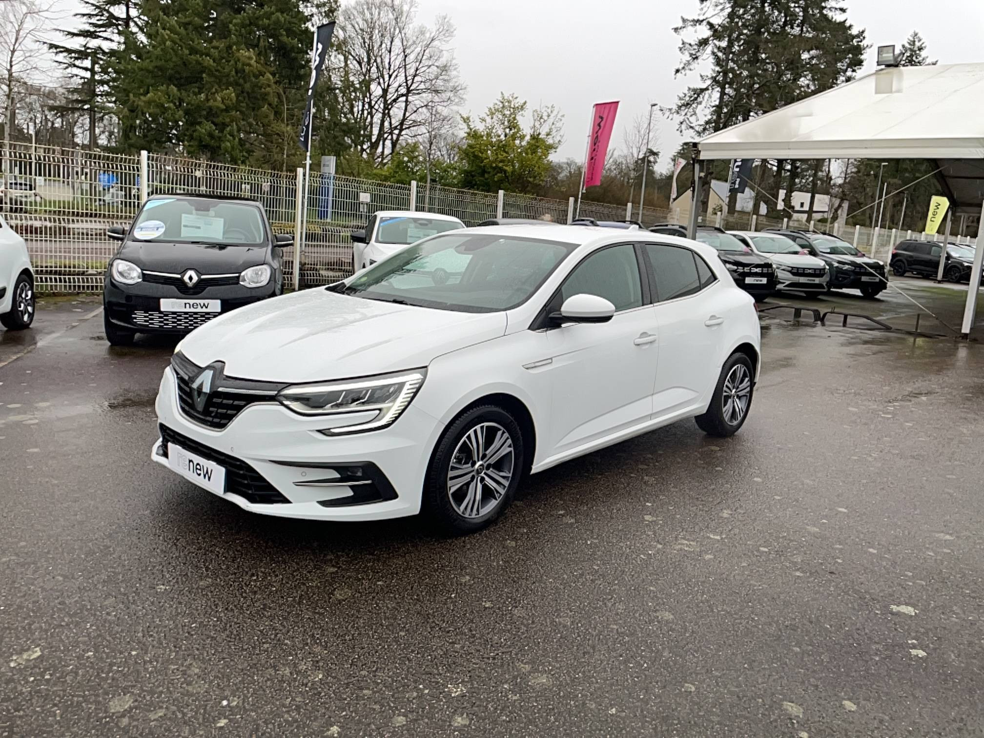 Renault Megane 4 Mégane IV Berline Blue dCi 115 - 21N occasion de 2022 en vente à Ploërmel