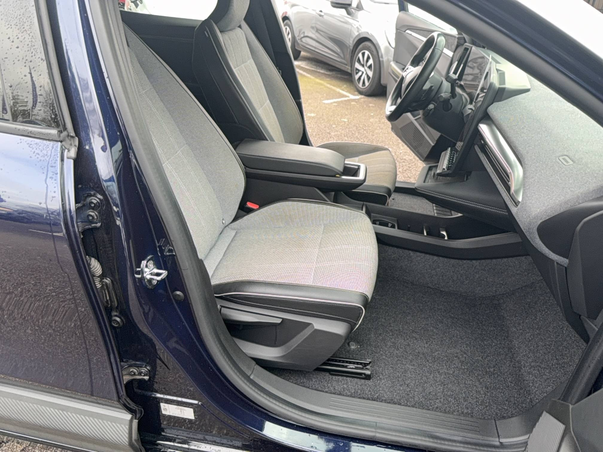 Vente en ligne Renault Megane E-Tech  EV60 220 ch optimum charge au prix de 23 490 €