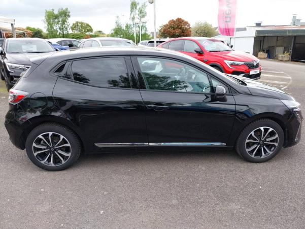 Vente en ligne Renault Clio 5 Clio TCe 90 au prix de 17 490 €