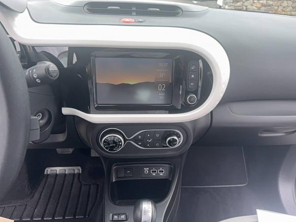 Vente en ligne Renault Twingo Electrique Twingo III E-Tech au prix de 10 990 €