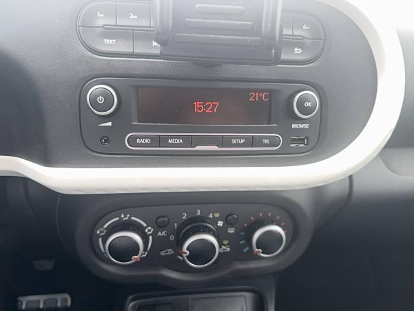 Vente en ligne Renault Twingo 3  SCe 65 - 21 au prix de 9 690 €