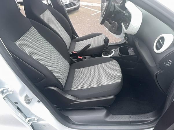 Vente en ligne Renault Twingo 3  SCe 65 - 21 au prix de 9 690 €