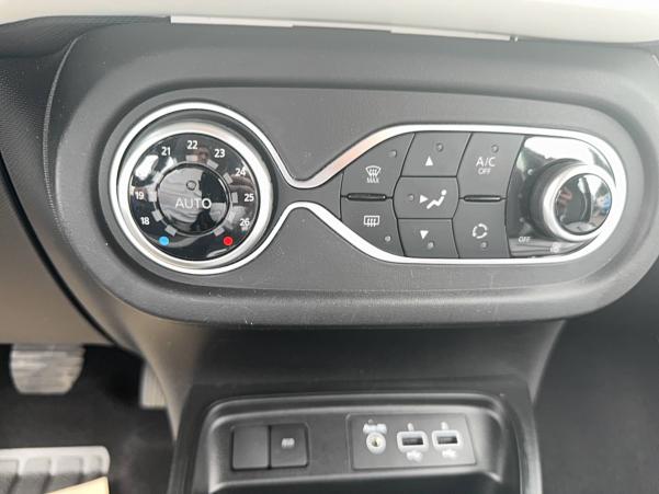 Vente en ligne Renault Twingo Electrique Twingo III E-Tech au prix de 10 990 €