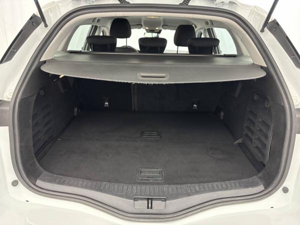 Vente en ligne Renault Megane 4 Estate Mégane IV Estate Blue dCi 115 EDC - 21N au prix de 14 590 €