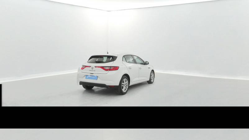 Vente en ligne Renault Megane 4 Mégane IV Berline Blue dCi 115 EDC au prix de 13 990 €