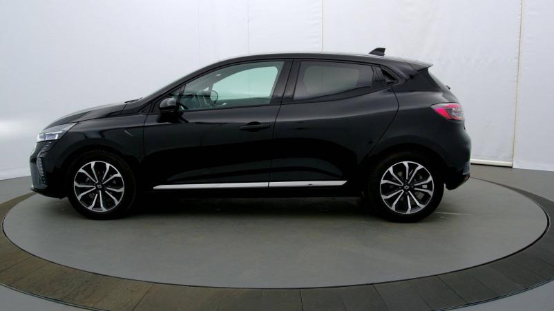 Vente en ligne Renault Clio 5 Clio TCe 90 au prix de 17 490 €
