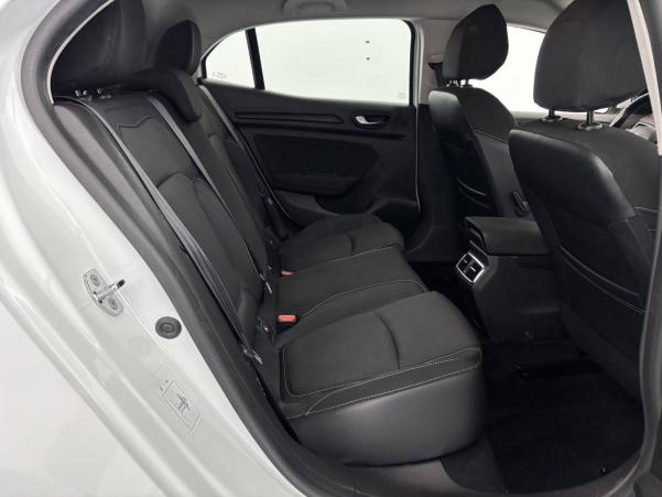Vente en ligne Renault Megane 4 Mégane IV Berline Blue dCi 115 EDC au prix de 13 990 €