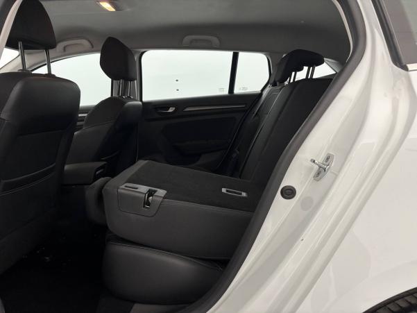 Vente en ligne Renault Megane 4 Estate Mégane IV Estate Blue dCi 115 EDC - 21N au prix de 14 590 €