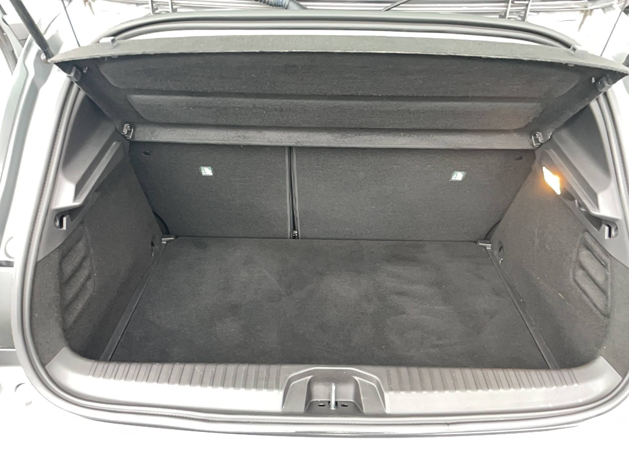 Vente en ligne Renault Clio 5 Clio TCe 90 au prix de 14 290 €