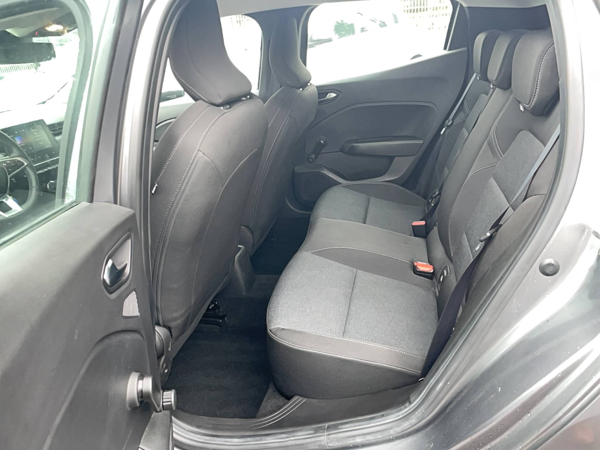 Vente en ligne Renault Clio 5 Clio TCe 90 au prix de 14 290 €