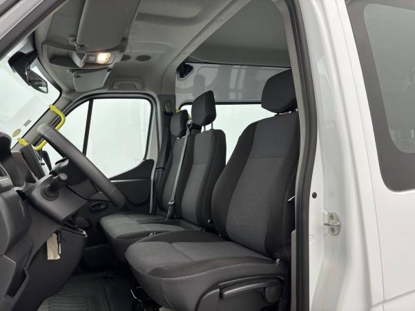 Vente en ligne Renault Master 3 Combi Master Combi L2H2 dCi 135 E6 au prix de 24 990 €