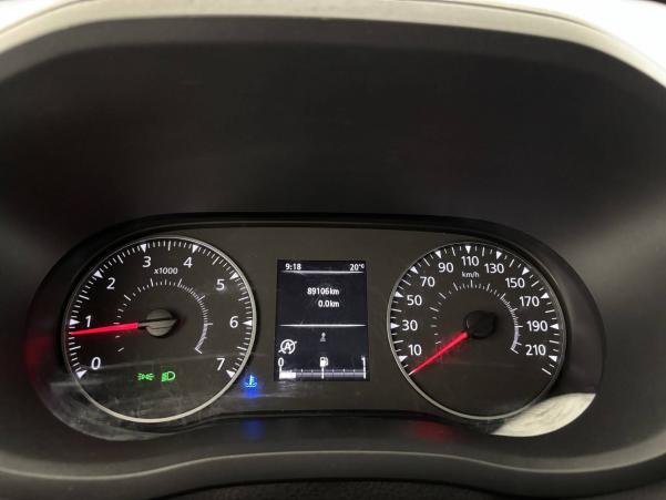 Vente en ligne Renault Master 3 Combi Master Combi L2H2 dCi 135 E6 au prix de 24 990 €