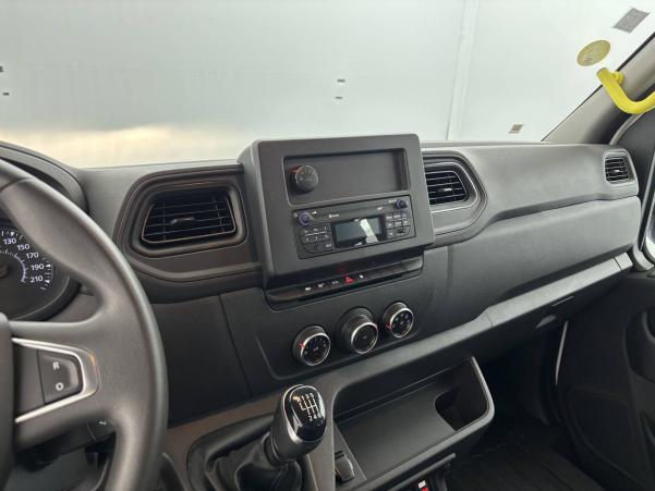 Vente en ligne Renault Master 3 Combi Master Combi L2H2 dCi 135 E6 au prix de 24 990 €