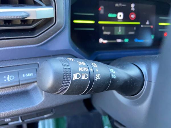 Vente en ligne Dacia Duster  Hybrid 140 4x2 au prix de 29 390 €