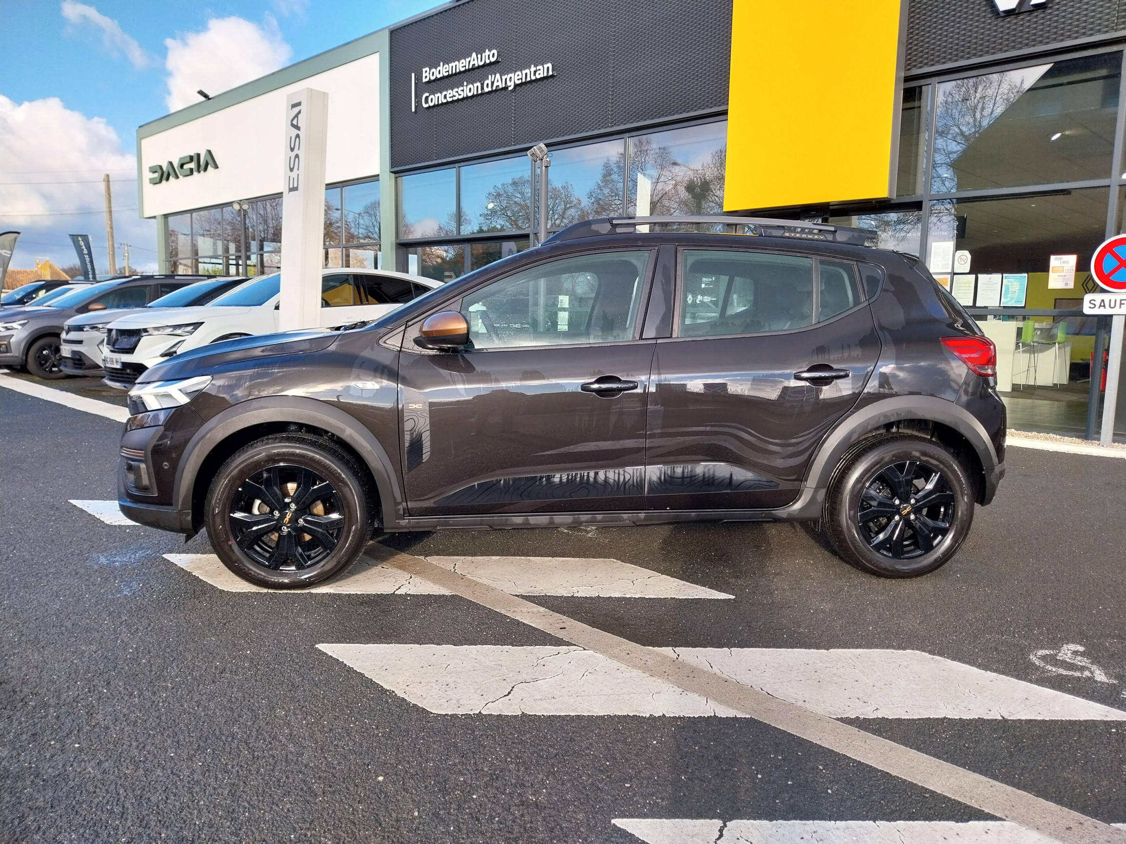 Vente en ligne Dacia Sandero  ECO-G 100 GSR2 au prix de 17 090 €