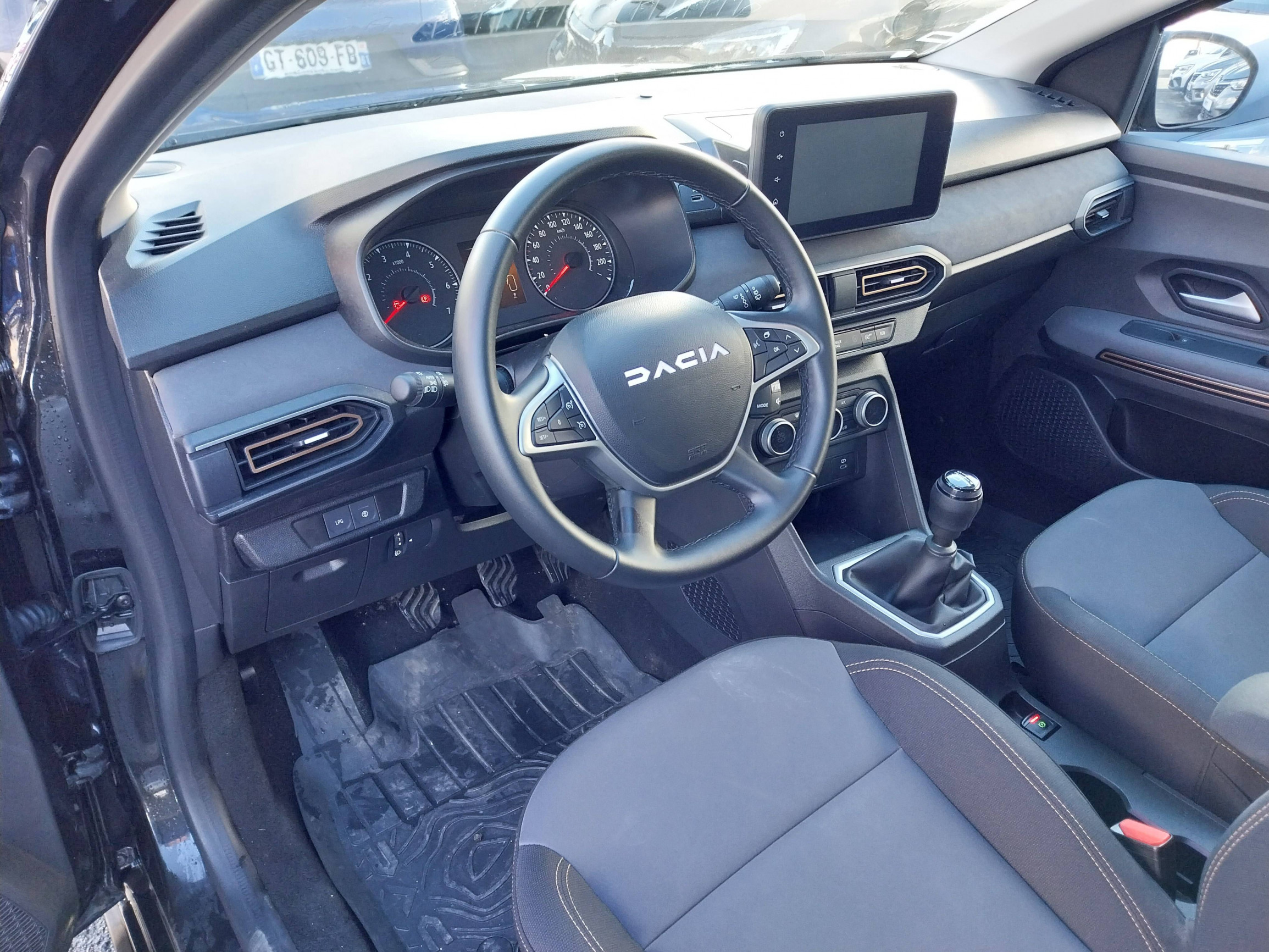 Vente en ligne Dacia Sandero  ECO-G 100 GSR2 au prix de 17 090 €