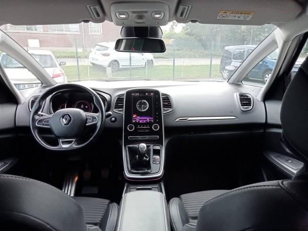 Vente en ligne Renault Grand Scenic 4 Grand Scenic TCe 130 Energy au prix de 14 490 €