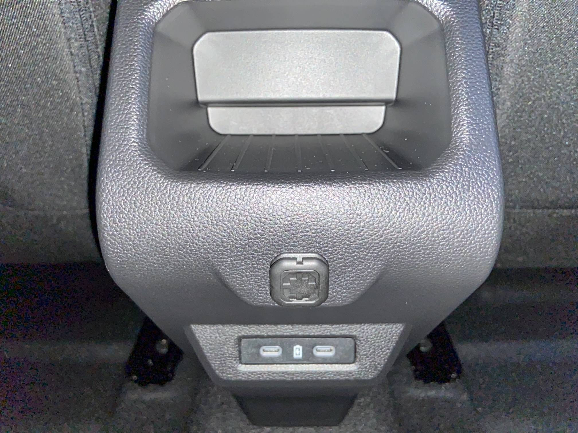 Vente en ligne Dacia Duster  Hybrid 155 au prix de 30 490 €