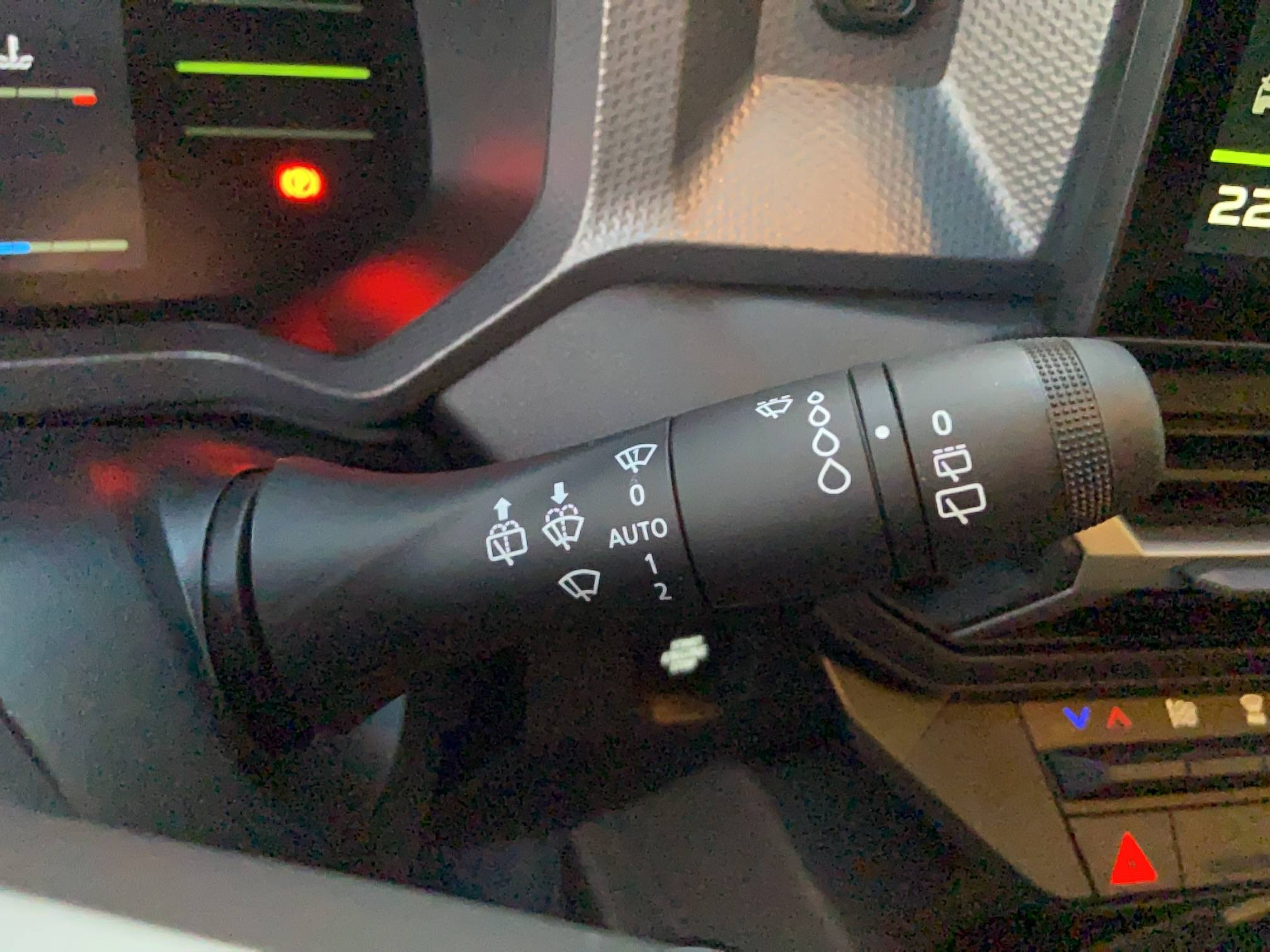 Vente en ligne Dacia Duster  Hybrid 155 au prix de 30 490 €