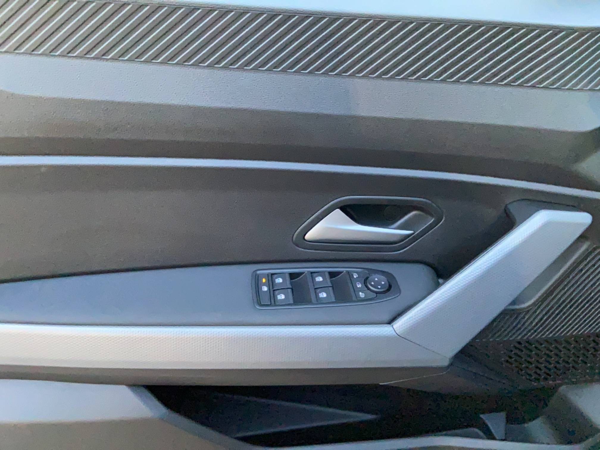 Vente en ligne Dacia Duster  Hybrid 155 au prix de 30 490 €